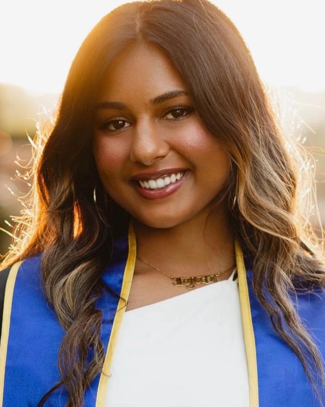 Anoushka Prasad, Product Advisor